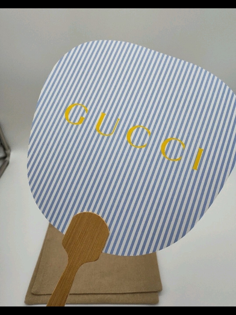GUCCI 2023 Summer Novelty Hand Fan Japan Limited Promotional Collector Piece - Picture 3 of 9